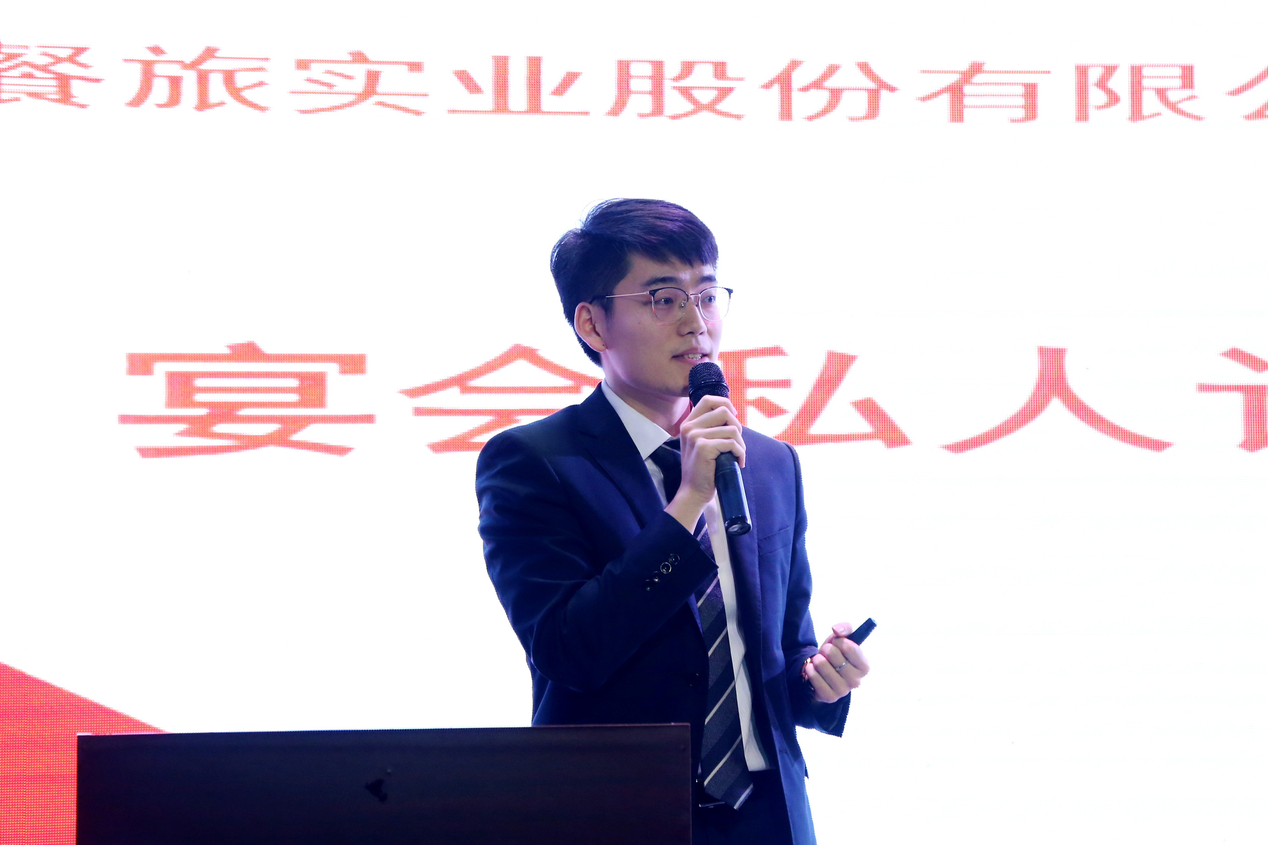 1565401779317124.jpg F82B0385缩.jpg