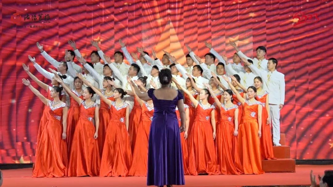 1675910605615355.jpg 年会2.jpg