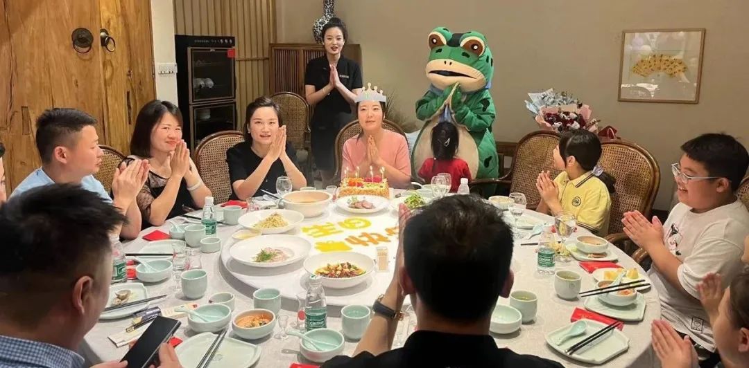 1685953081882827.jpg 40.jpg